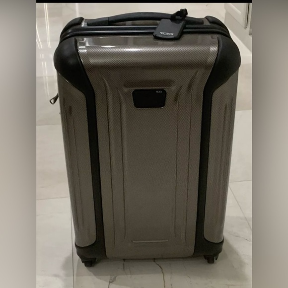 Roncato Silver Hardshell Suitcase